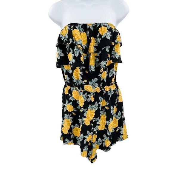 Don't Ask Why Floral Strapless Romper - Picture 1 of 7